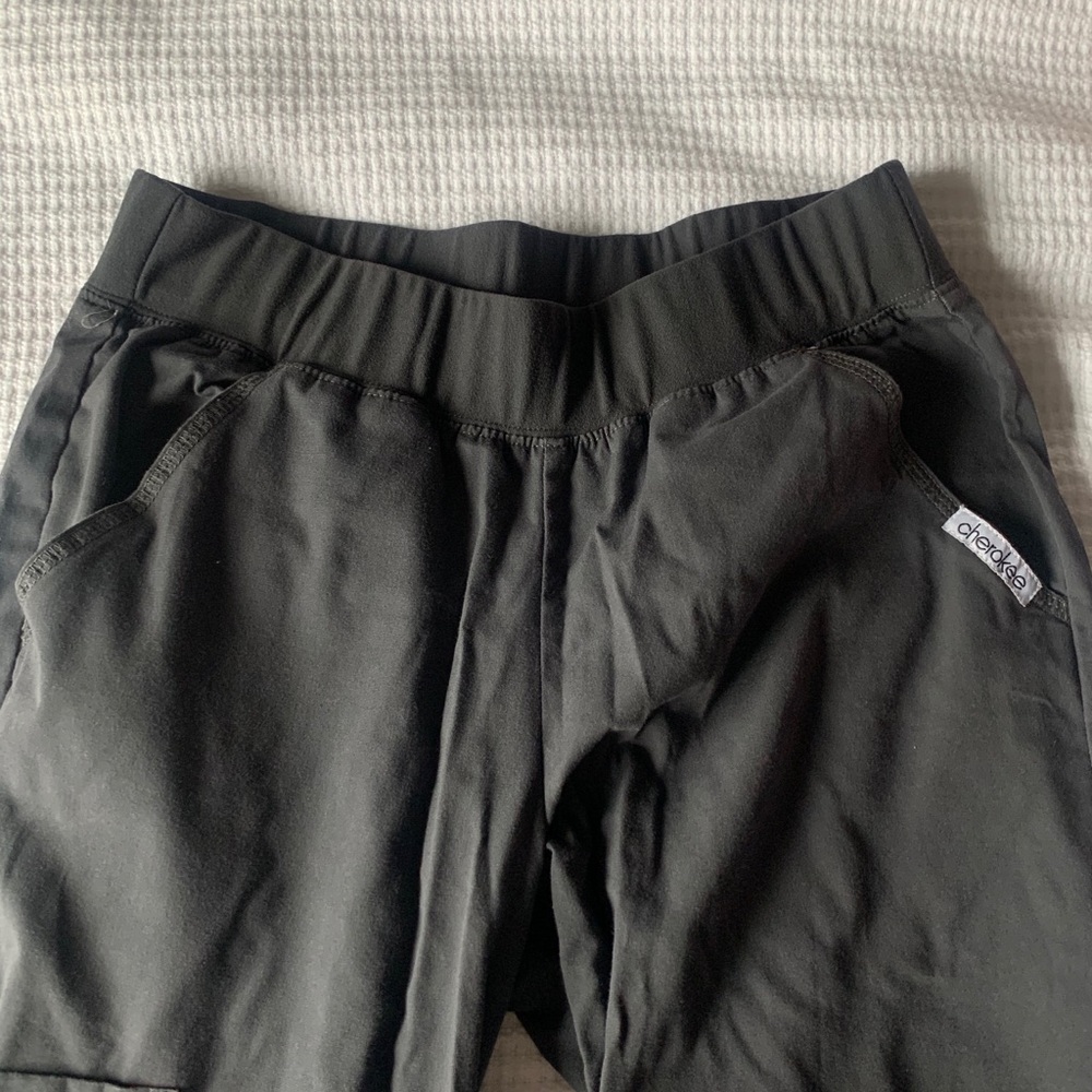 Cherokee flexibles scrub bottoms